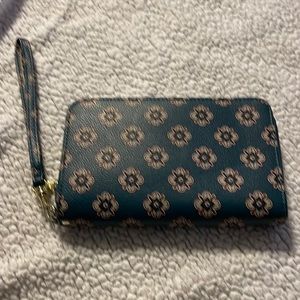 Blueish Green wristlet with gold- silver accents